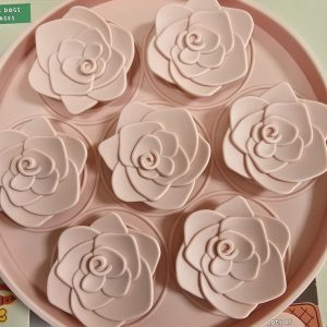 Rose Garden Slow Feeder